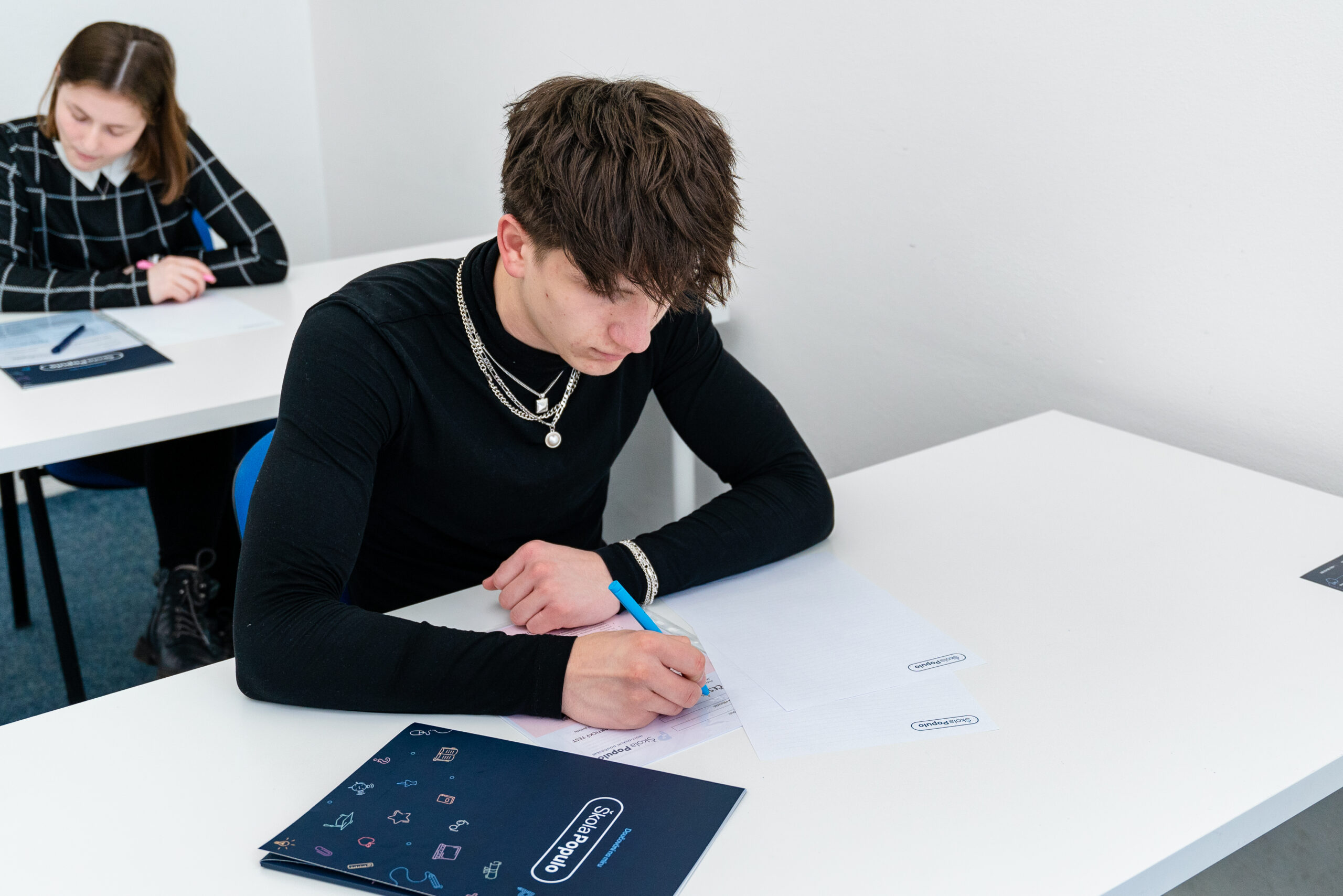 Jak zvládnout maturitní slohovou práci z českého jazyka 2025 - Škola Populo